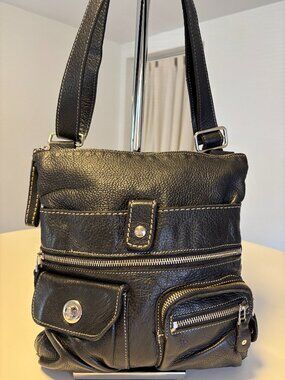 Roots Canada Black Pebbled Leather Crossbody Bag Multi-Pocket Adjustable Strap S
